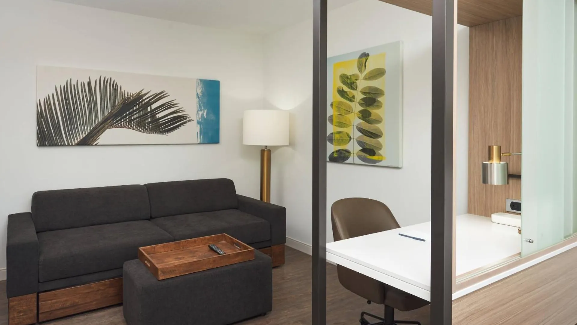 Springhill Suites By Marriott Orlando Lake Nona Buenaventura Lakes